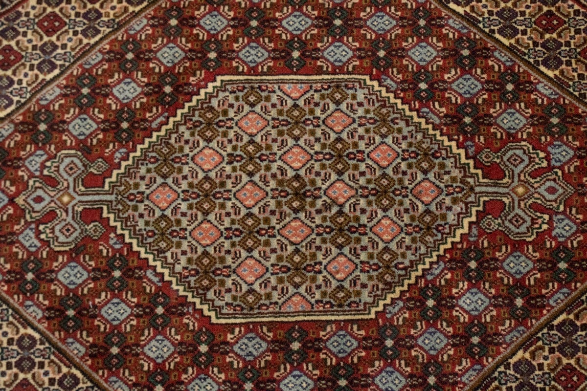 Vintage Cream Geometric 4X6 Bidjar Persian Rug