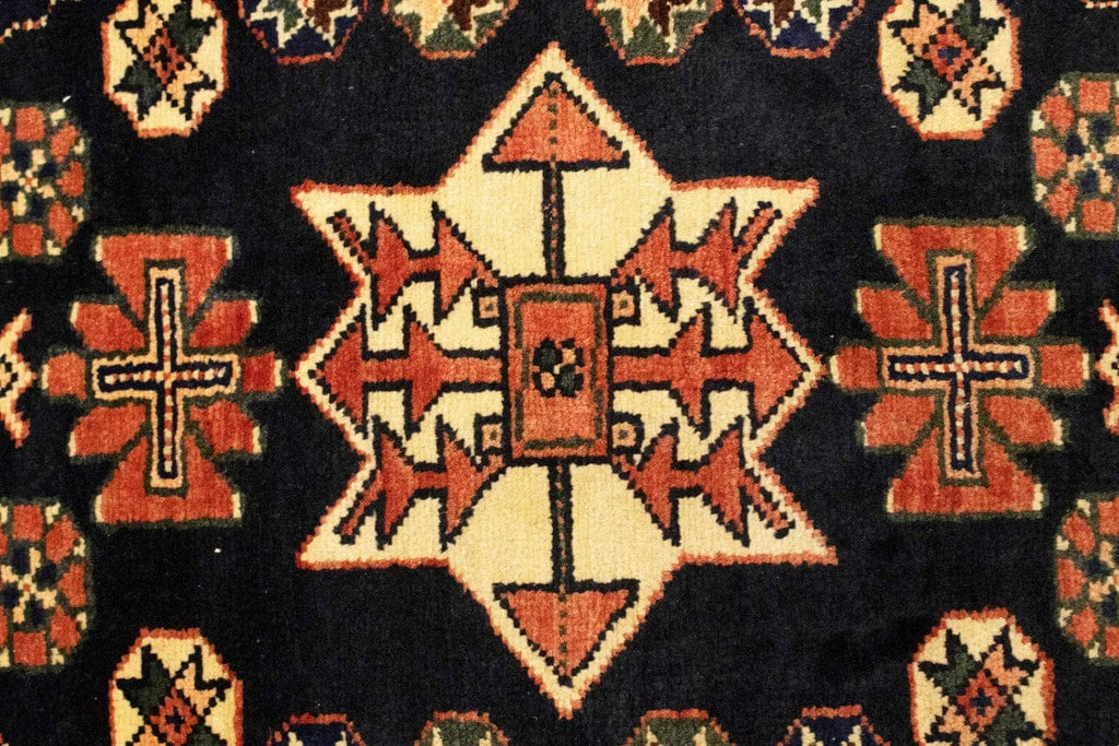 Vintage Floral Geometric 5X7 Bakhtiari Persian Rug