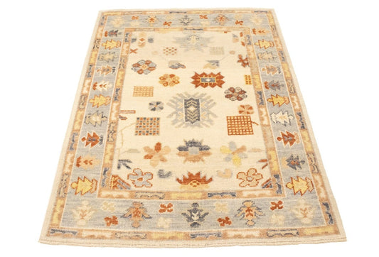 Cream Floral Oushak 4'2X5'5 Turkish Oriental Rug