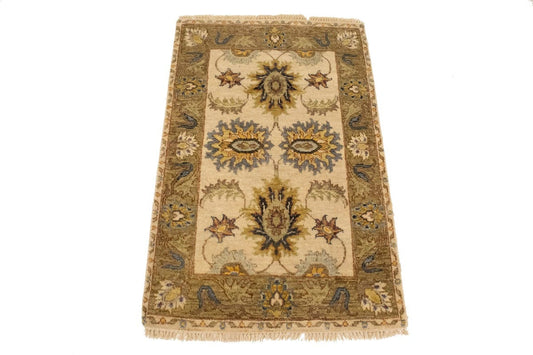 Cream Floral Peshawar 2X3 Pakistan Oriental Rug