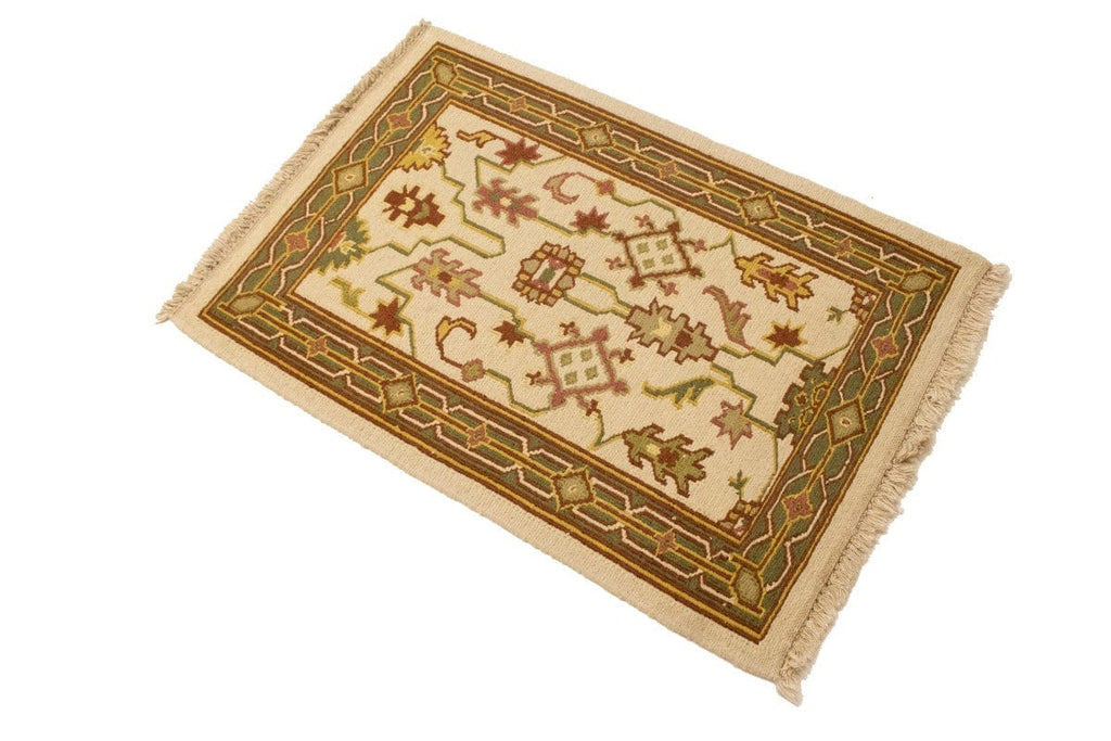 Cream Floral 2X3 Sumak Oriental Rug