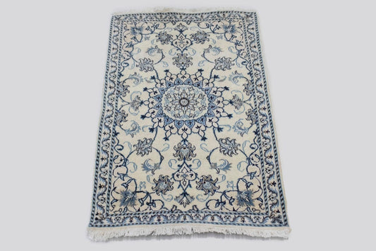 Cream Classic 3X4 Nain Persian Rug