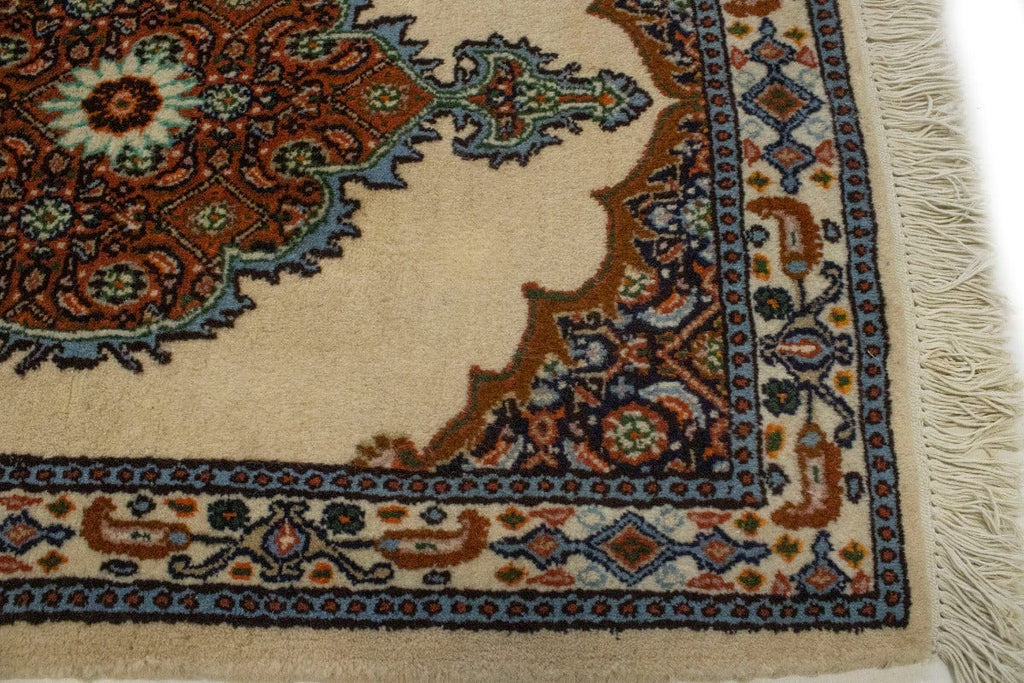 Vintage Cream 2X3 Mood Tabriz Persian Rug