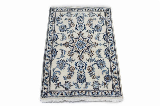 Cream Floral Classic 2'6X4 Nain Persian Rug