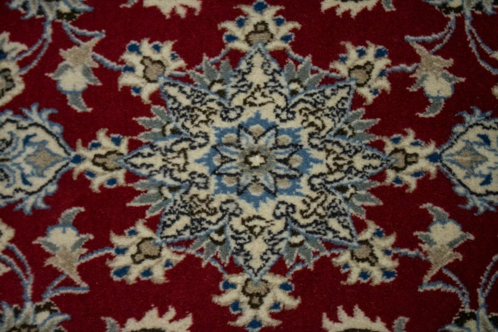 Red Floral Classic 3X4 Nain Persian Rug