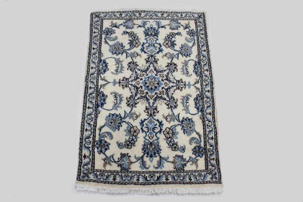 Cream Floral Classic 3X4 Nain Persian Rug