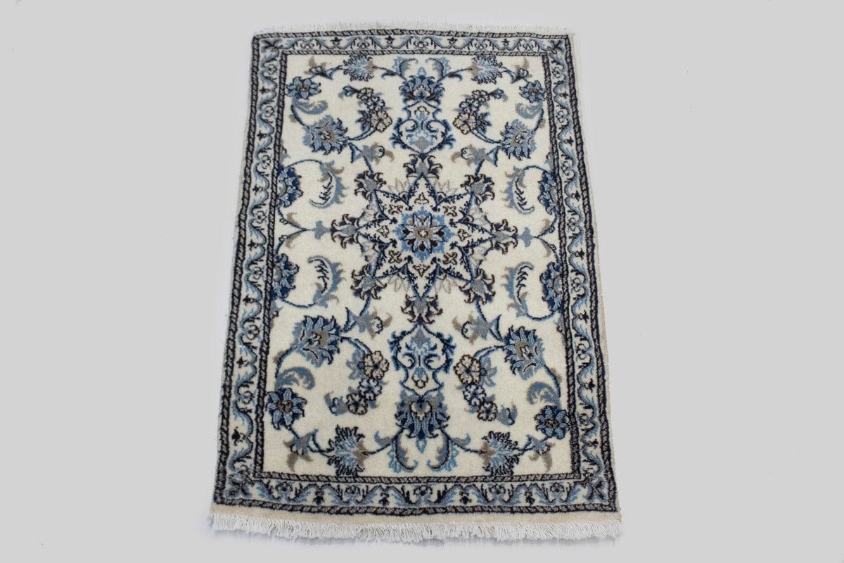 Cream Floral Classic 3X4 Nain Persian Rug