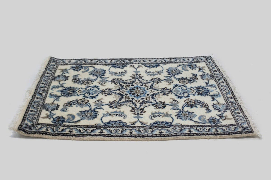 Cream Floral Classic 3X4 Nain Persian Rug