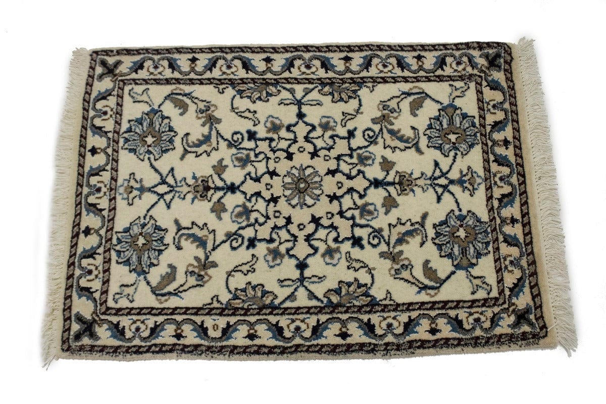 Cream Traditional 2X3 Nain Kashmar Persian Rug