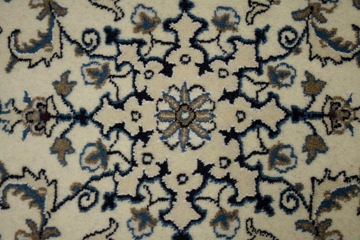 Cream Traditional 2X3 Nain Kashmar Persian Rug