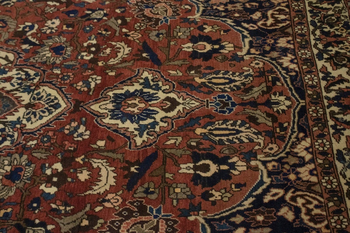 Vintage Brownish Red Floral 7X11 Bakhtiari Persian Rug