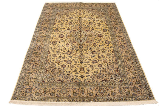 Semi Antique Cream Traditional 8X11 Kashan Persian Rug