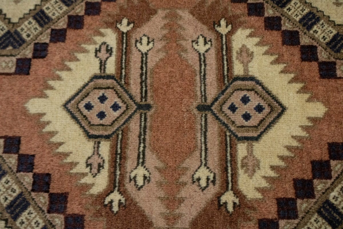 Vintage Rust Geometric Tribal 5'5X8'6 Gharajeh Persian Rug