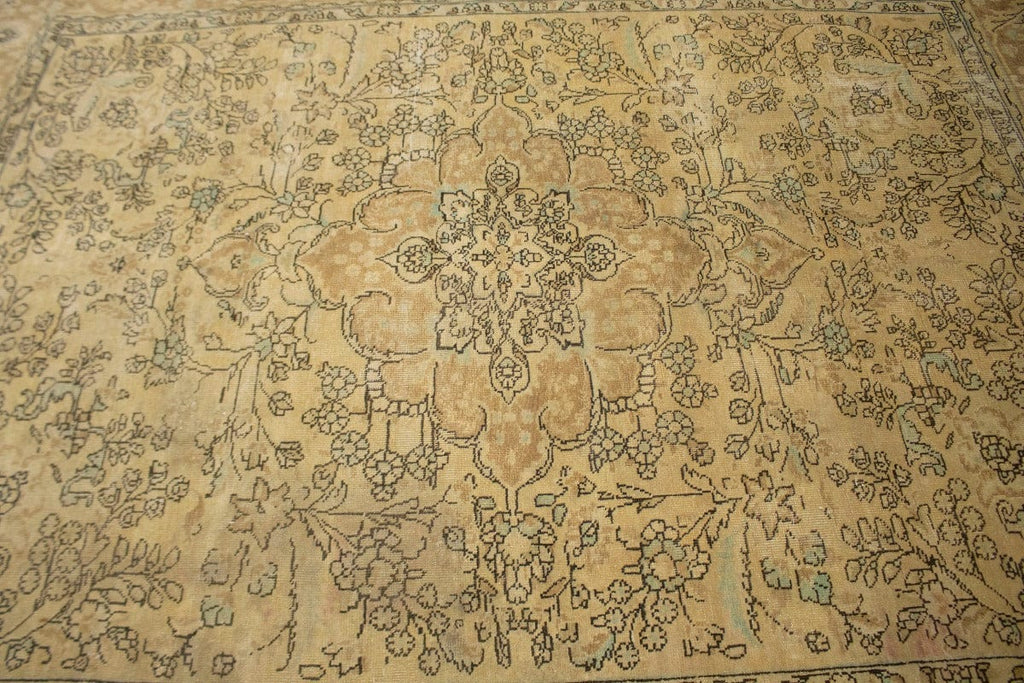 Traditional Floral Muted 8X11 Distressed Tabriz Persian Rug