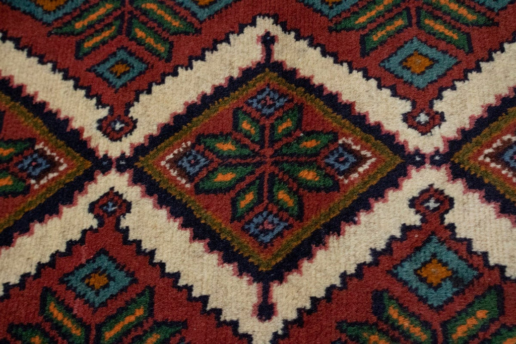 Vintage Tribal 2'6X4'4 Chenar Persian Rug