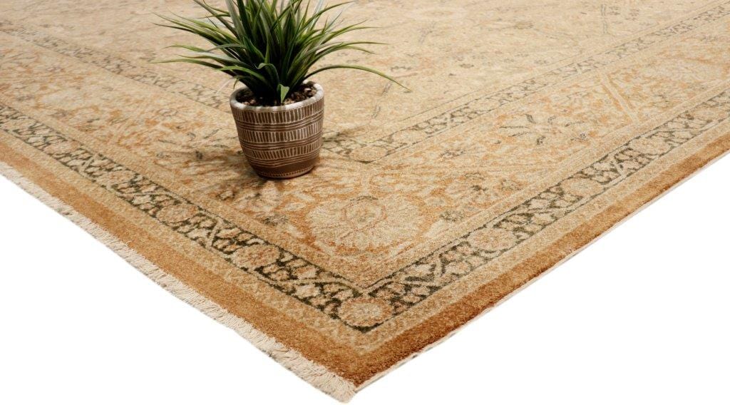 Tabriz Collection Hand-Knotted Lamb's Wool Area Rug- 8'11" X 11'10"