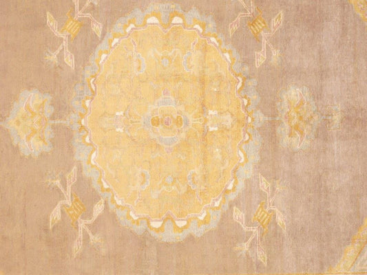 Turkish Collection Hand-Knotted Lamb's Wool Area Rug- 9' 4" X 12' 8"
